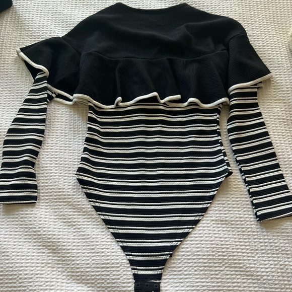 Unique bodysuit! Black and white stripes and trendy! - Picture 3 of 4
